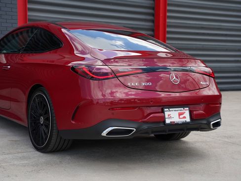 Used 2024 Mercedes-Benz CLE 300 4MATIC Coupe image 12