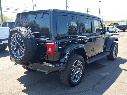 Certified 2024 Jeep Wrangler High Altitude AWD/4WD image 8