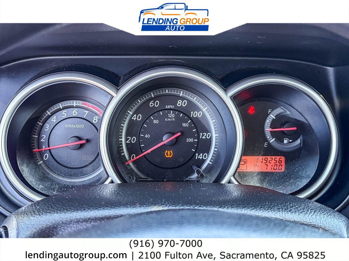 Used 2012 Nissan Versa 1.8 S w/ Plus Pkg FWD image 18