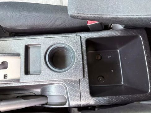 Used 2013 Toyota FJ Cruiser 4WD image 24