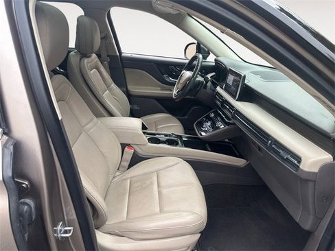 Used 2020 Lincoln Corsair Reserve w/ Equipment Group 201A image 15