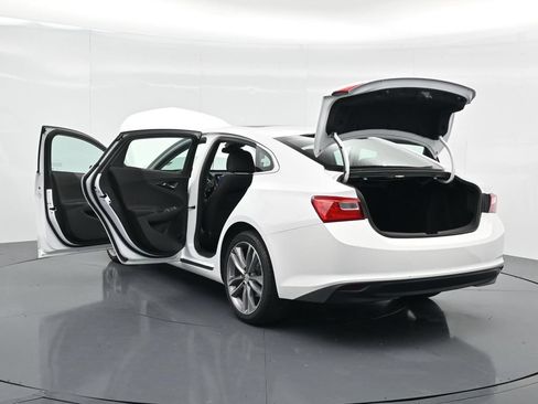 Used 2023 Chevrolet Malibu LT FWD image 43