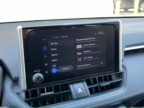 Used 2025 Toyota RAV4 LE image 18