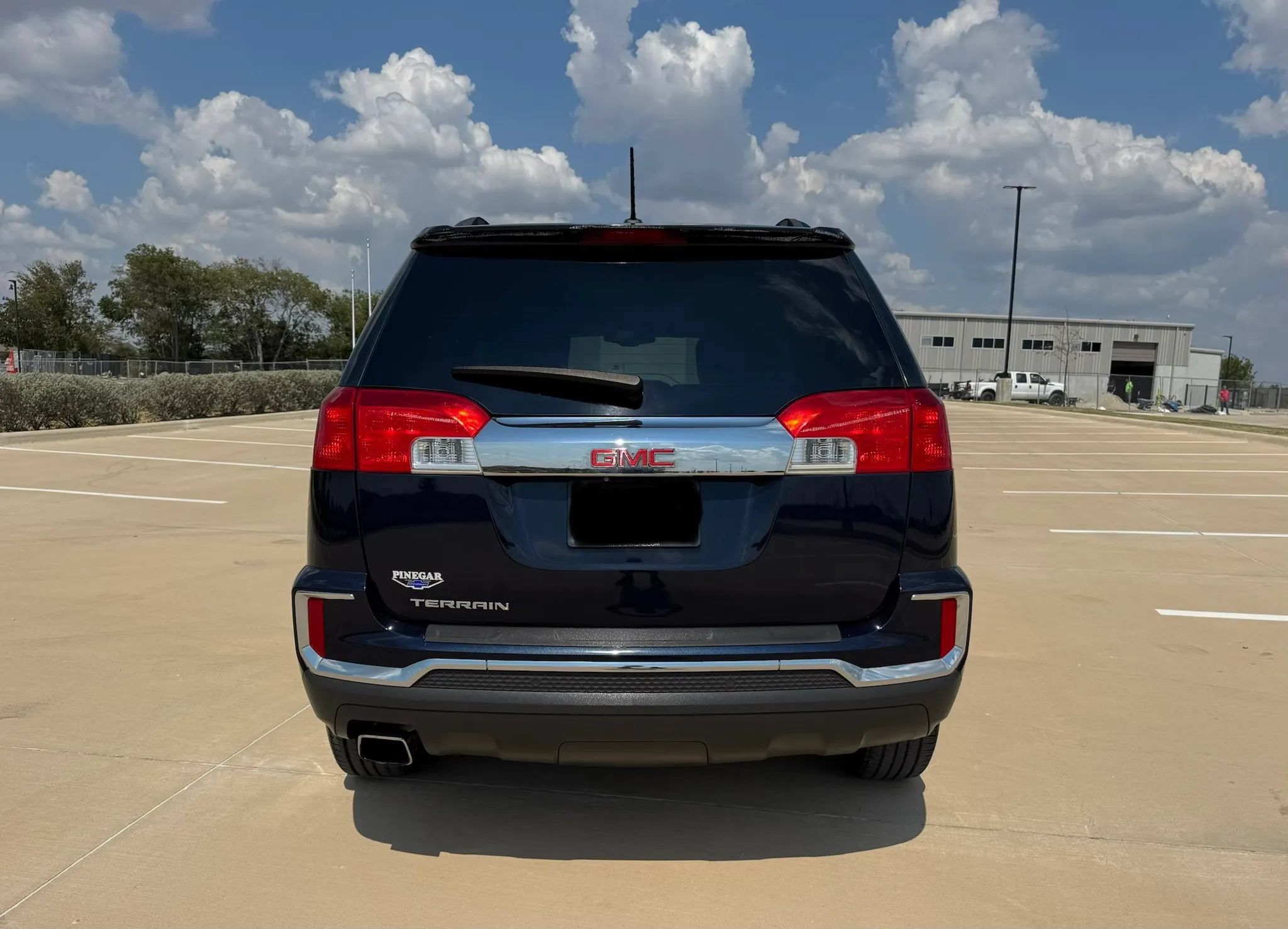 Used 2017 GMC Terrain SLE w/ Convenience Package FWD image 5