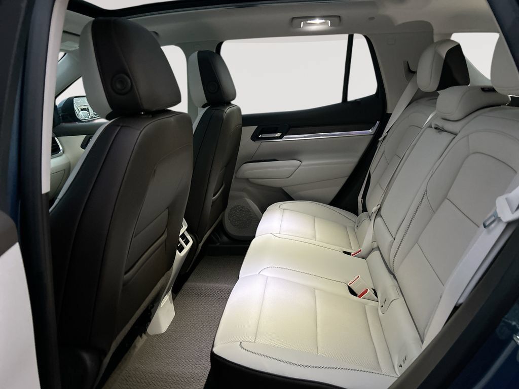 Used 2026 GMC Terrain Denali AWD/4WD image 28