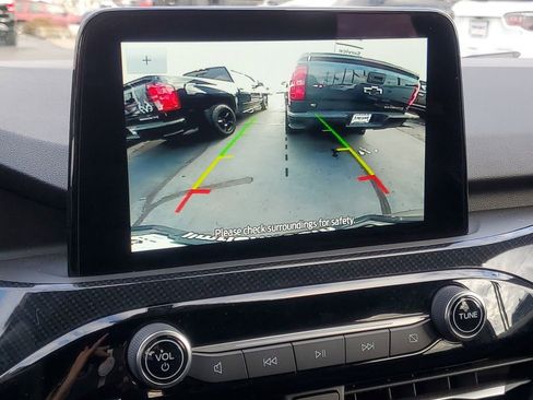 Used 2025 Ford Escape ST-Line w/ Cold Weather Package image 24