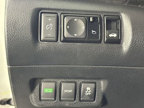 Used 2017 Nissan Sentra S image 21