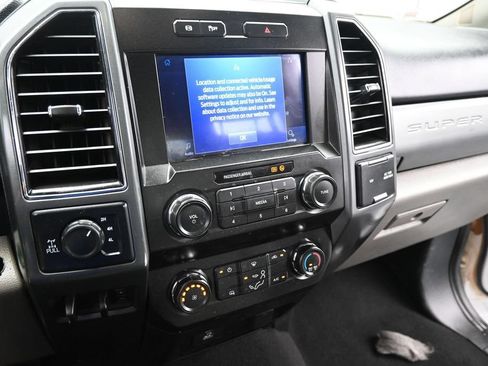 Used 2021 Ford F250 XLT w/ XLT Value Package AWD/4WD image 15