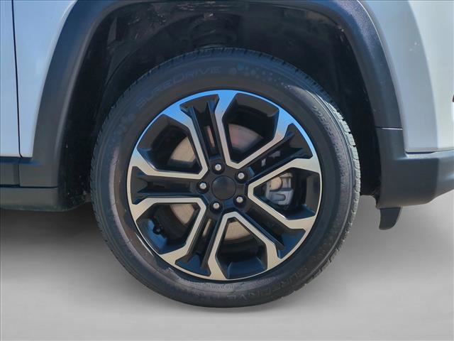 Used 2023 Jeep Compass Limited AWD/4WD image 21
