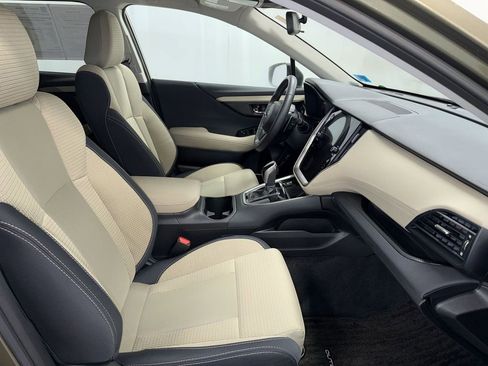 Used 2025 Subaru Outback Premium image 14