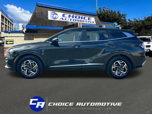 Used 2023 Kia Sportage LX FWD image 3