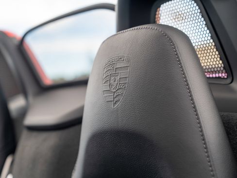 Used 2025 Porsche 718 Boxster S image 12