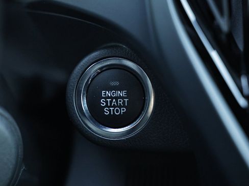 Used 2025 Subaru Forester Touring image 35