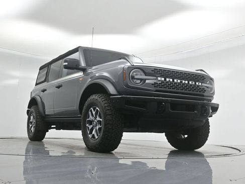 Certified 2023 Ford Bronco Badlands image 50