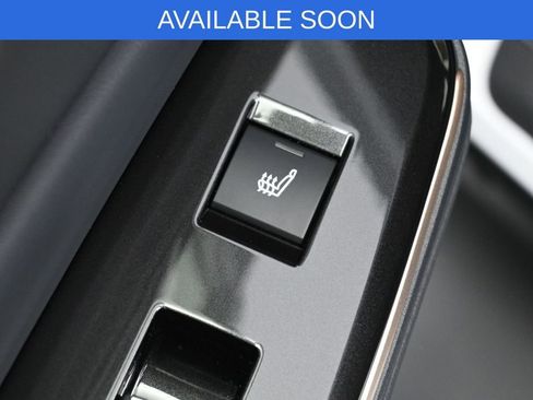 Used 2025 Toyota Crown Signia AWD/4WD image 31