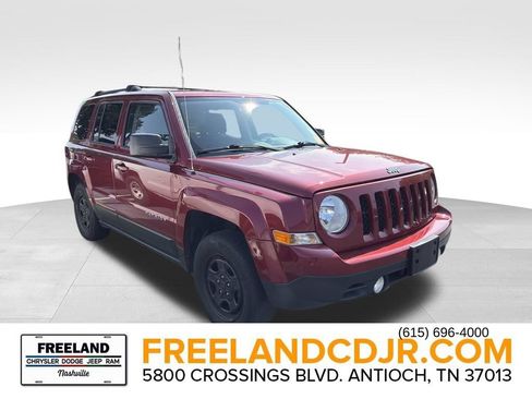 Used 2016 Jeep Patriot Sport w/ Power Value Group AWD/4WD image 1