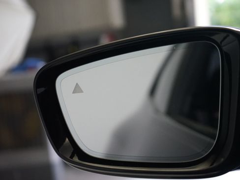 Used 2024 BMW M4 Coupe RWD image 15