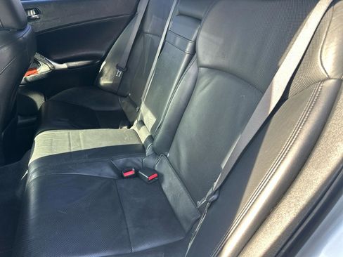 Used 2006 Lexus IS 250 image 10