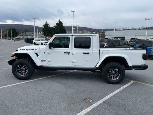 New 2026 Jeep Gladiator Mojave AWD/4WD image 4