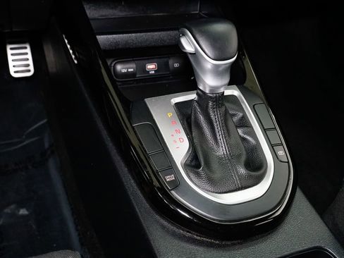 Certified 2022 Kia Forte GT-Line w/ GT-Line Technology Package image 20