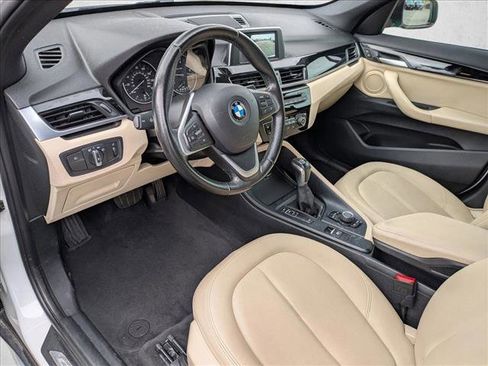Used 2018 BMW X1 xDrive28i image 10