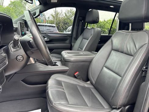 Used 2024 Chevrolet Tahoe RST w/ Luxury Package AWD/4WD image 11