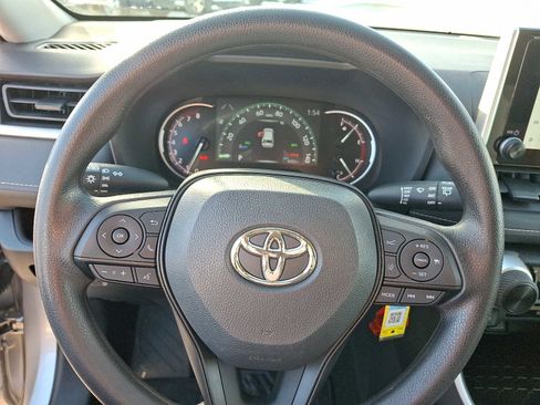 Certified 2023 Toyota RAV4 LE image 20