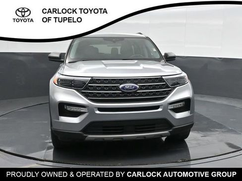 Used 2023 Ford Explorer XLT w/ Equipment Group 202A image 6