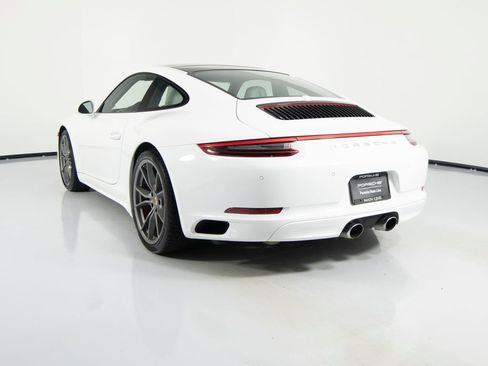 Certified 2017 Porsche 911 Carrera 4S image 8