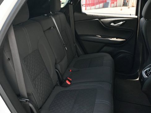 Used 2019 Chevrolet Blazer LT image 14