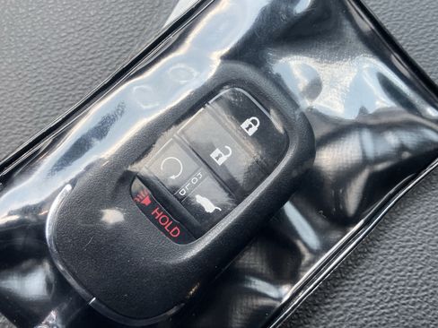 Used 2026 Honda CR-V EX-L image 37