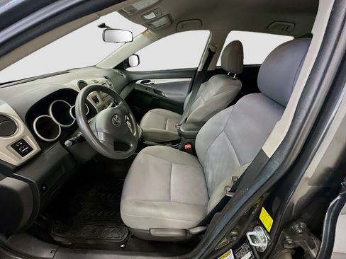 Used 2010 Toyota Matrix FWD image 13