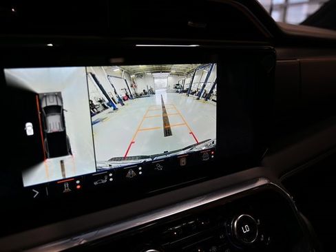 Used 2024 GMC Sierra 3500 Denali Ultimate image 23