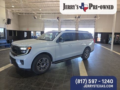 Used 2025 Ford Expedition Max Active image 1