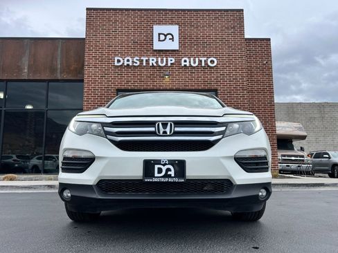 Used 2017 Honda Pilot EX-L image 2