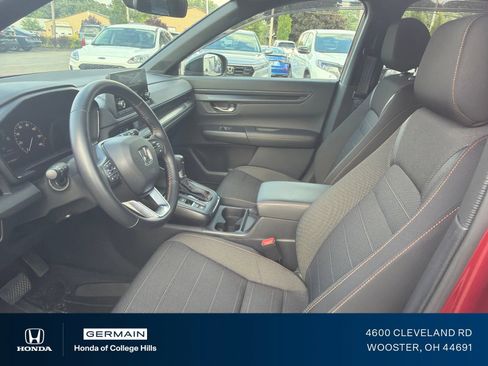 Used 2025 Honda CR-V Sport image 14
