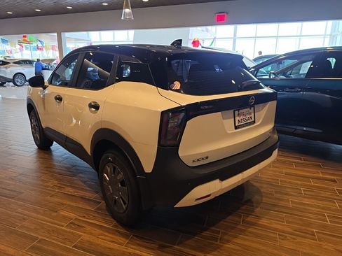 New 2026 Nissan Kicks S FWD image 4