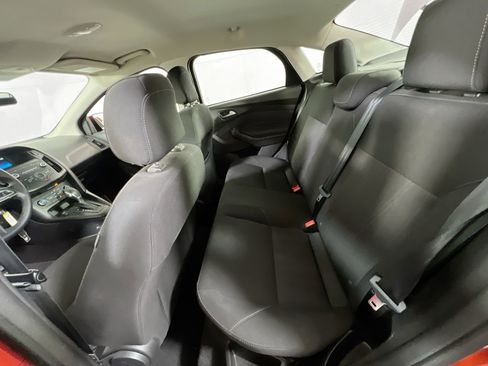 Used 2018 Ford Focus SE image 22