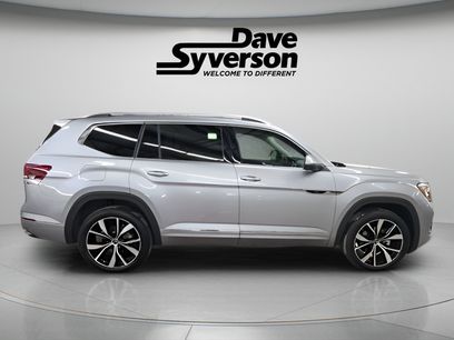 New 2026 Volkswagen Atlas SEL Premium R-Line
