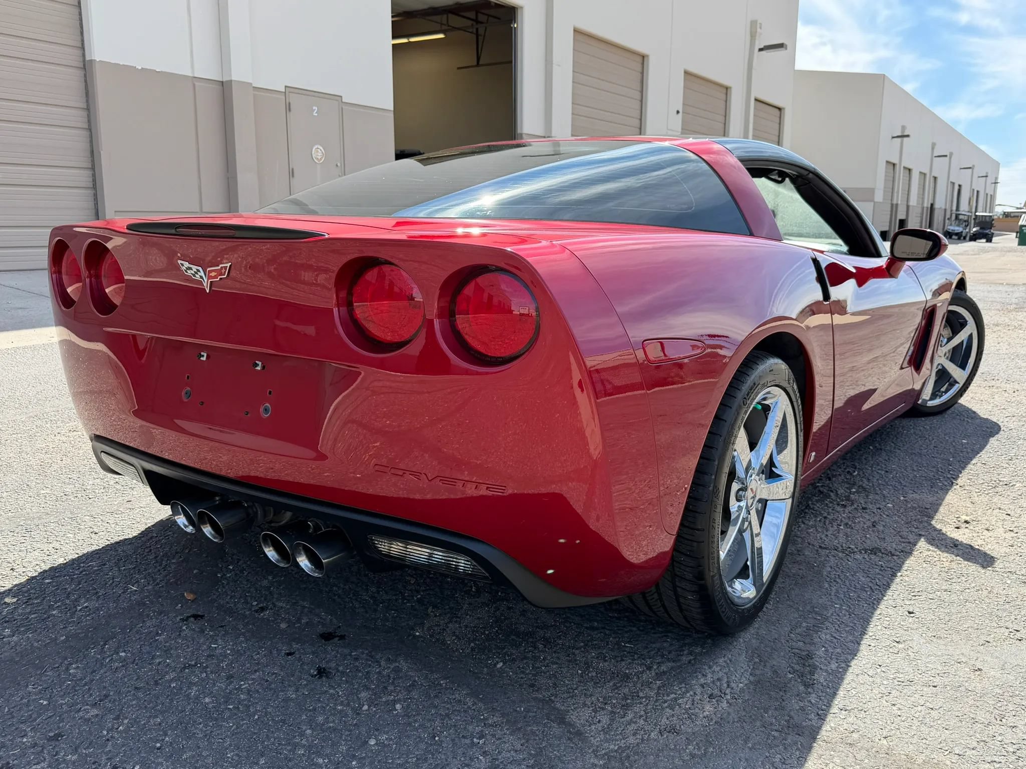 Used 2009 Chevrolet Corvette Coupe w/ Preferred Equipment Group RWD image 2