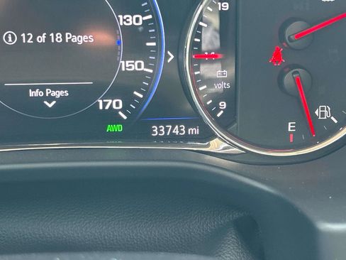 Used 2023 GMC Acadia Denali w/ Denali Ultimate Package AWD/4WD image 20