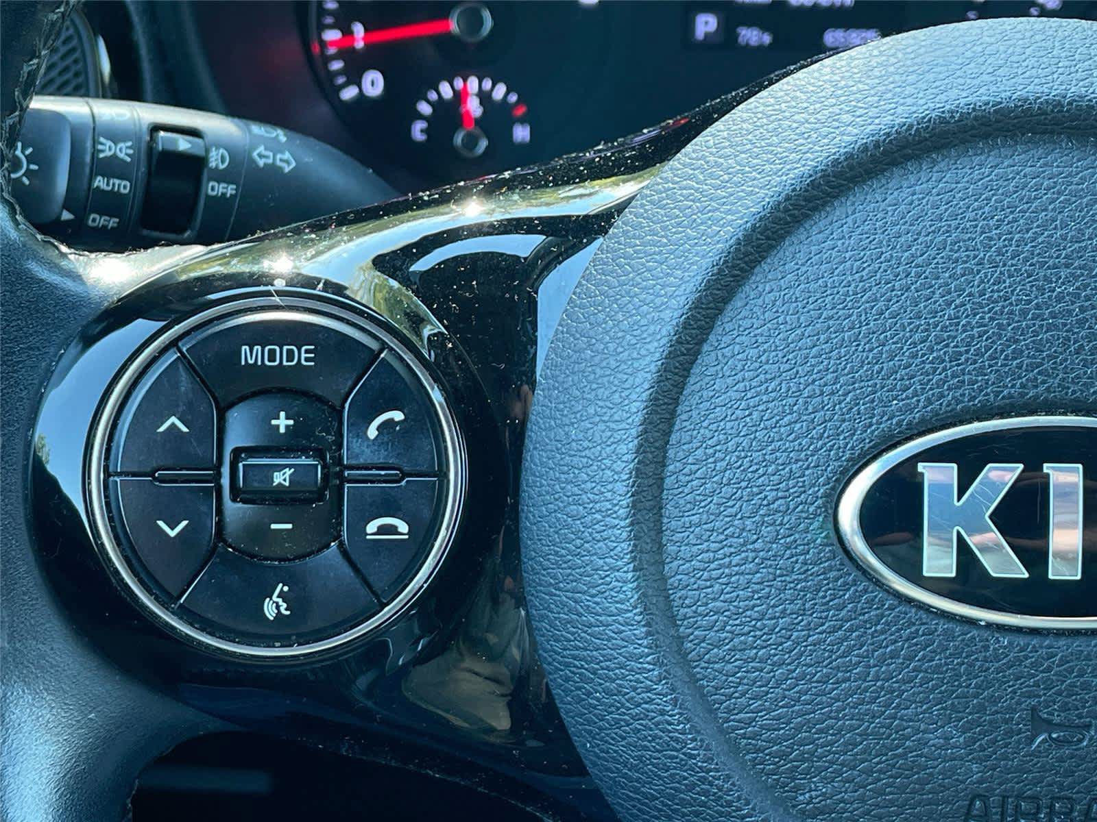 Used 2020 Kia Soul EX w/ Option Group 015 FWD image 22
