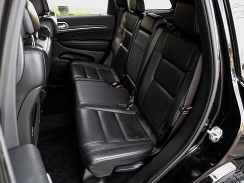 Used 2022 Jeep Grand Cherokee Limited w/ Tech Group image 51