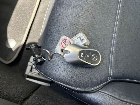 Used 2024 Mercedes-Benz C 300 4MATIC Sedan image 25