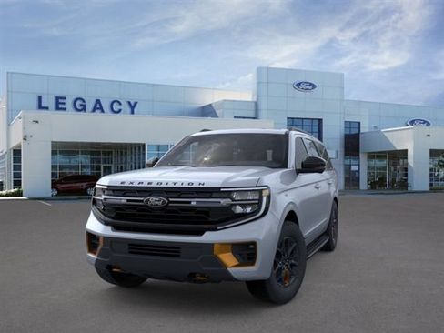 New 2026 Ford Expedition Tremor AWD/4WD image 2