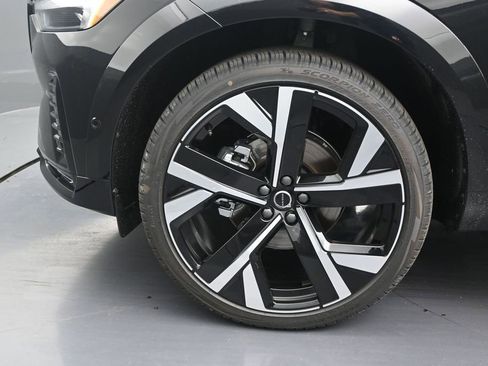 New 2026 Volvo XC60 B5 Ultra AWD/4WD image 9