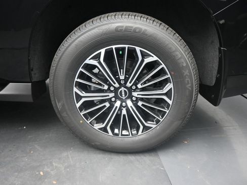 New 2026 Nissan Armada Platinum image 23