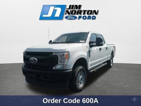 Used 2022 Ford F250 XL w/ Power Equipment Group AWD/4WD image 4
