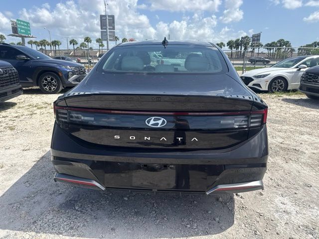 Certified 2024 Hyundai Sonata SEL FWD image 7