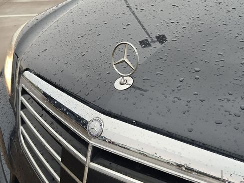 Used 2011 Mercedes-Benz E 350 Sedan image 10